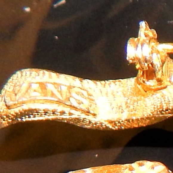 Vintage Vans Authentic Ribbon w/Smoky Stone Brooch - Picture 2 of 8